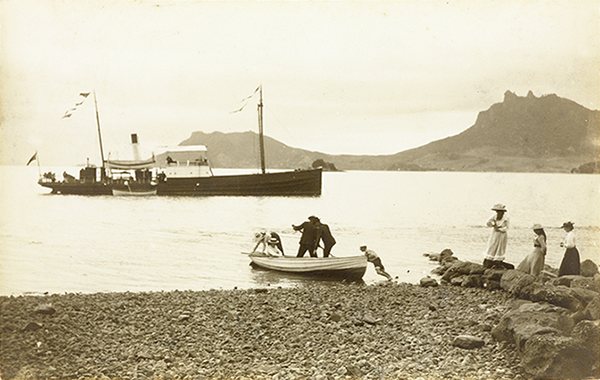 Steamboat Coromandel, off Urquharts Bay 1905