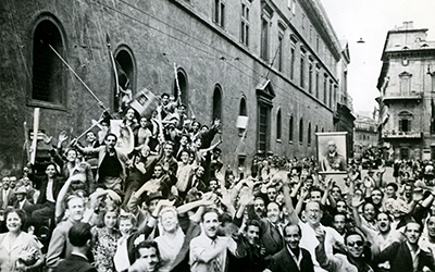 Joyful celebrations demonstrations at overthrow of Mussolini government 1945, World War II