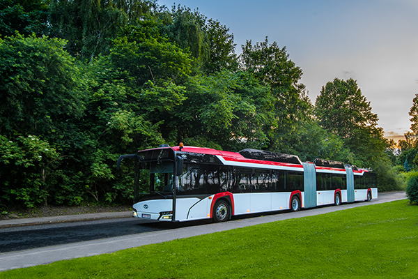 Solaris Trollino 24, parked off-grid