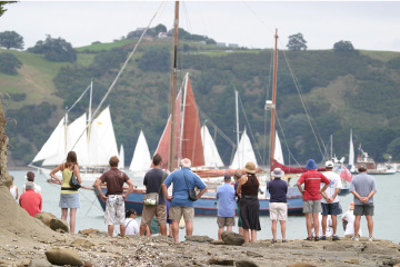 Mahurangi Regatta 2006 from Casnell Is