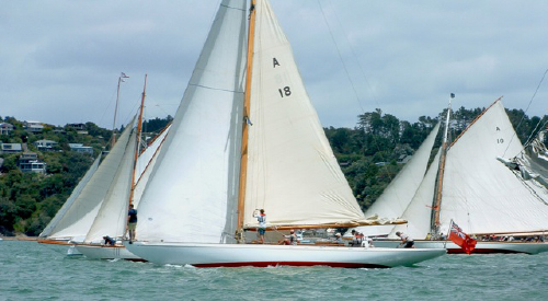 Mahurangi Magazine: Best Band Line-Up and End to Playing on the Grass A Class yachts Tawera and Thelma