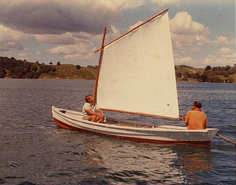 Mark Kirby and Beau Jackson sailing Mahurangi punt