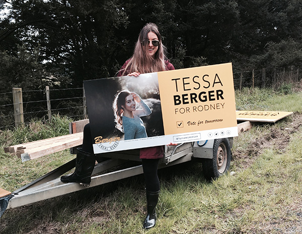 Tessa Berger billboard, Schedewys Hill