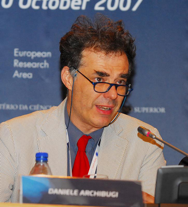 Daniele Archibugi at the Future of Science and Technology conference, Portugal, 2007