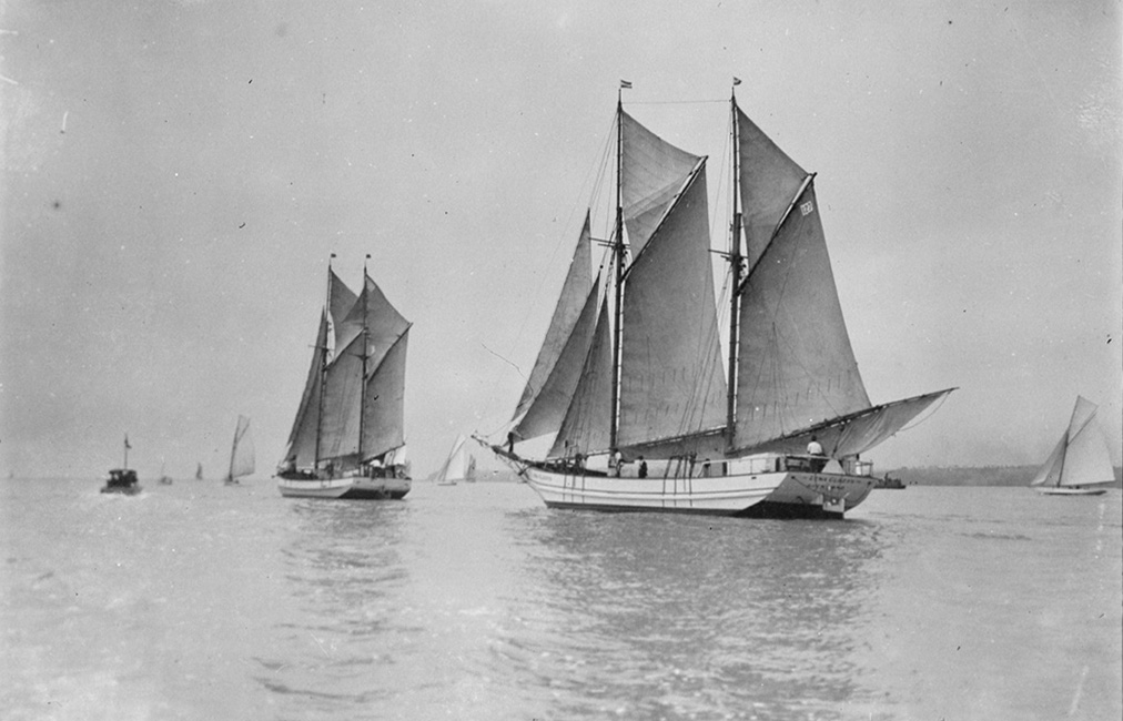 Scow ‘Lena Gladys’ during the Auckland Anniversary Regatta, 29 January 1914