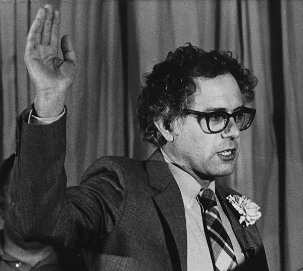 Bernie Sanders swearing in as mayor of Burlington, 1981