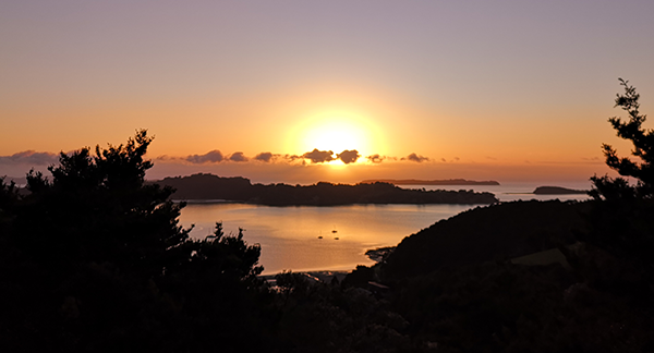 Mahurangi West sunrise, 20 September 2019