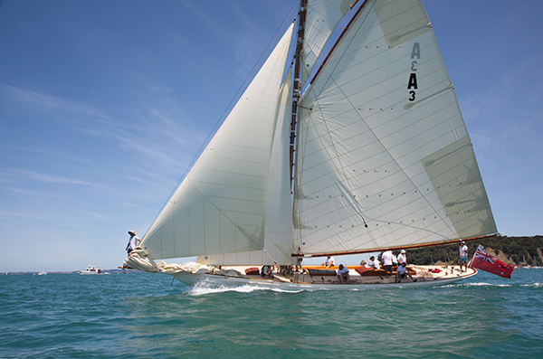 A-class Ariki winning A-class division on handicap