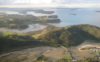 Coastal trail and the river-mouth ferry